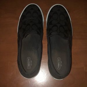 Slip-on sneakers